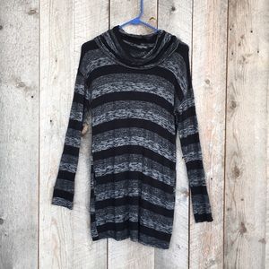 Pea Pod black gray stripe tunic sweater XS